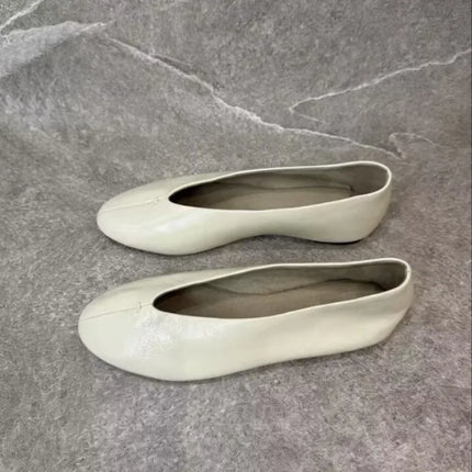 2026 New Lightweight Single Shoes Round Toe Shallow Mouth Slip-on Soft Sole Comfort Flat Shoes
