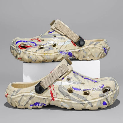 Plus Size  Summer Men Sandals Clogs Outdoor Garden Clogs Hole Shoes Male Casual Shoes Water Shoes Comfort Home Soft Slippers