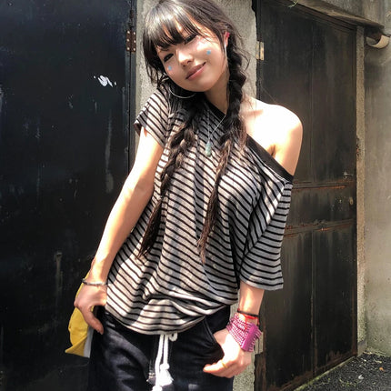 Tonngirls Y2k Japanese T Shirt Women Striped Off Shoulder Grunge Tops Streetwear 2000s Aesthetic Tshirts American Retro Tops Tee