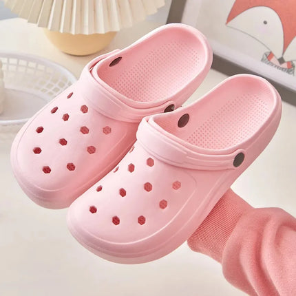 Women Summer DIY Clogs Fashion Bear Pearl Decor Beach Slides Cave Hole Garden Shoes Casual Flats Female (Independently Packaged)