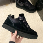 black605 / 44