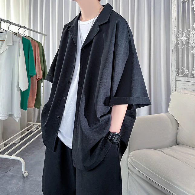 Koreanischer Herren-Set Hemd+Shorts, Unifarbenes Kurzarm-Oberteil mit passender Hose, Sommer-Mode, Übergroße Kleidung für Herren