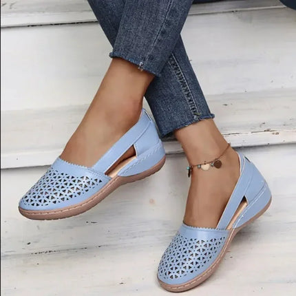 Women's Summer Flat Round Toe Sandals 2025 New Retro Button Sandals Comfy Mary Jane Comfortable Shoes for Women Plus Size 43