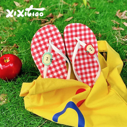 XIXITIAO Cute Flat Flip-Flops For Summer Beach Vacations Women's Color-Blocked Plaid Red Apple Flip-Flops Home Bathroom Slippers