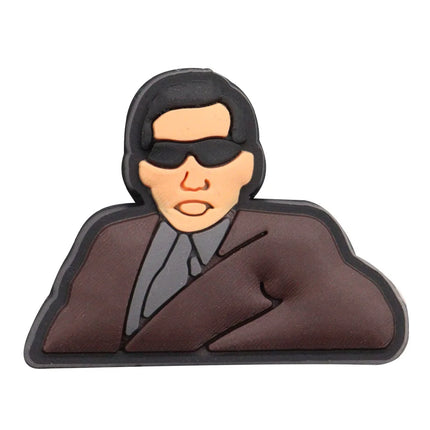 Single Sale 1pcs PVC Social Woker Epic Man Don't Be An Idiot Assistant Friends False Office Shoe Charms Accessories Decorations 
