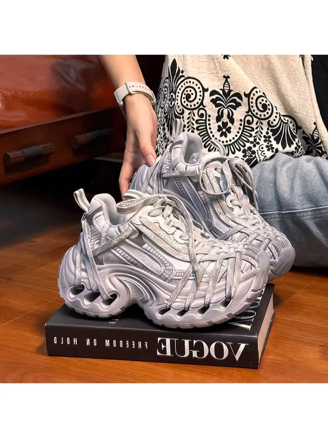 2026 Retro Lace-Up Distressed Platform Chunky Dad Sneakers for Women,Fashionable Versatile Height-Increasing Casual Sports Shoes
