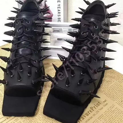 Women's Black Leather Hog Toe Boots Punk Y2K Chunky Heel Lace-Up Casual Spiked Pumps Street Fashion Spring 2026