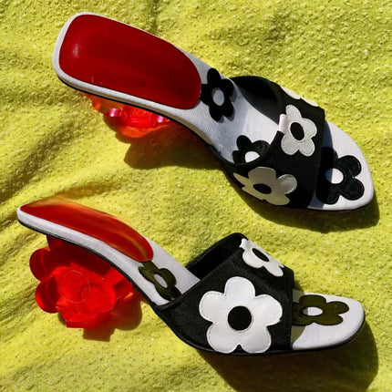 Retro Style Pink Floral Print Mule Sandals Playful Daisy Pattern Clear Acrylic Flower Heel Round Toe Design Summer Casual Daily