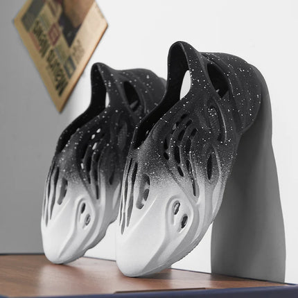 Summer New Couple Hole Shoes Beach Sandals Plus Size Korean Fashion Versatile Casual Men's Slippers Platform Sandals