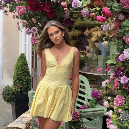 Women's Sleeveless Mini Dresses Solid Color Elegant Flower Edge Deep V-neck Short Dress Temperament Lady Jacquard Party Vestidos